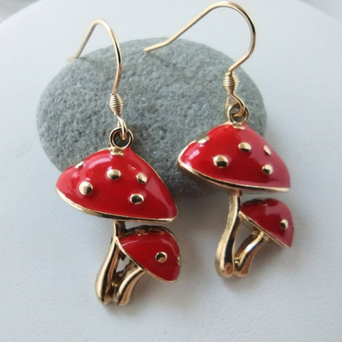 Mushroom Earrings, Red